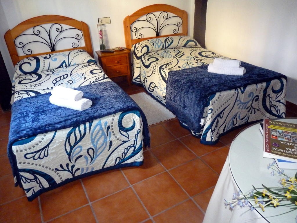 Hotel Rural Sierra De Francia Sotoserrano Quarto foto